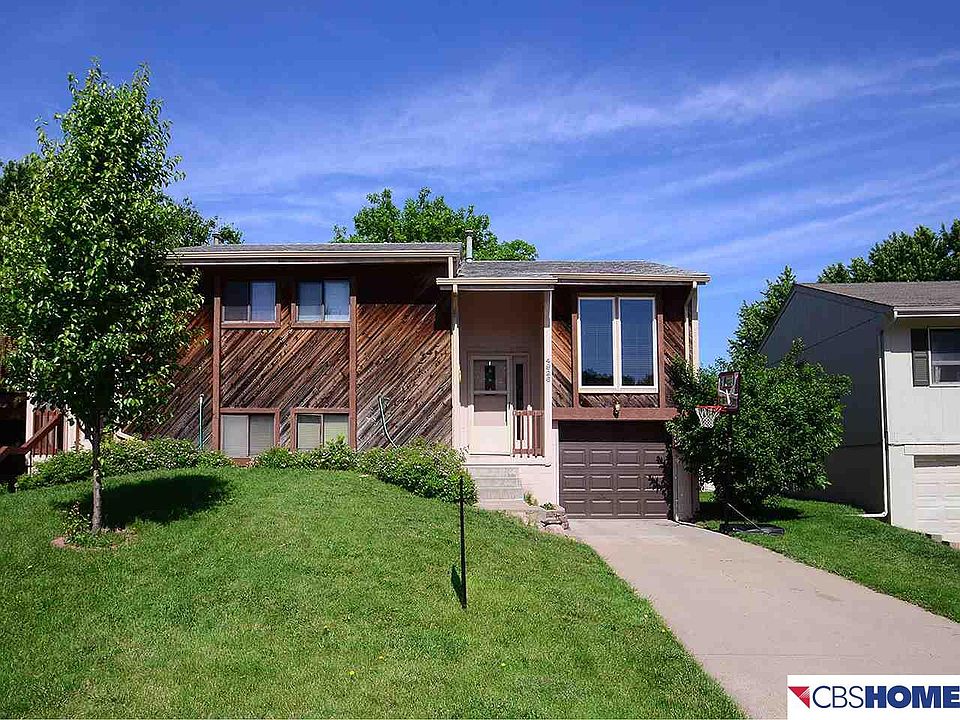 1st image of 4926 S 98th Avenue Cir
