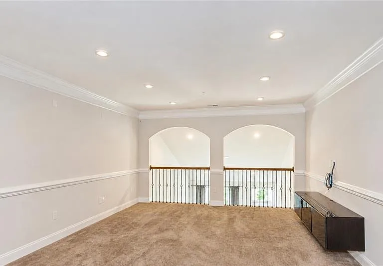 2516 Adele Ct — Photo 28