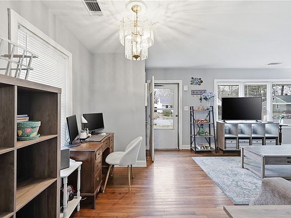 4th image of 1205 Raleigh St