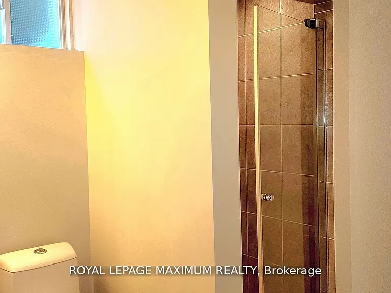 19 Maple Forest Dr #BASEMENT — Photo 18