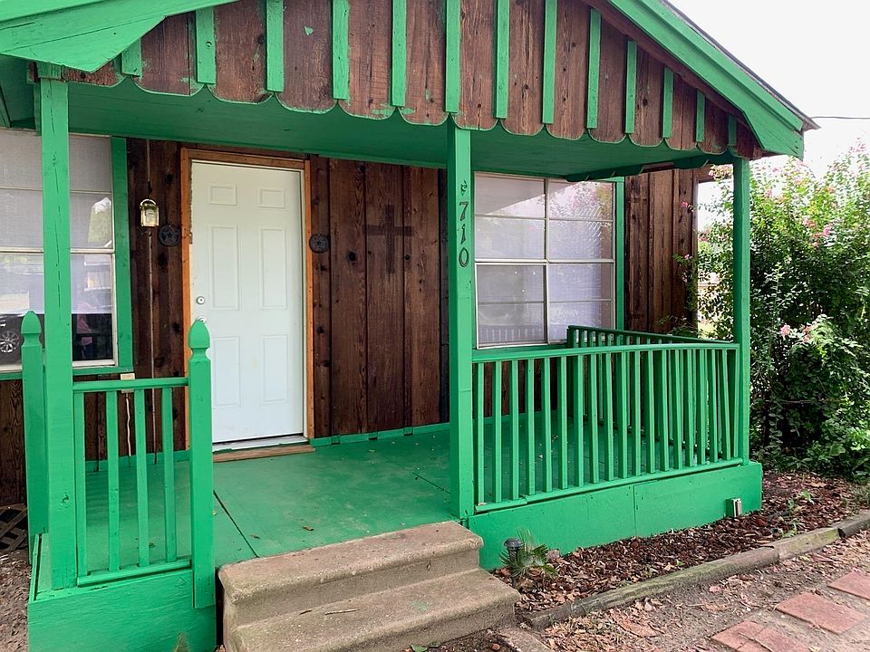 710 Black St, Jasper, TX 75951 Zillow