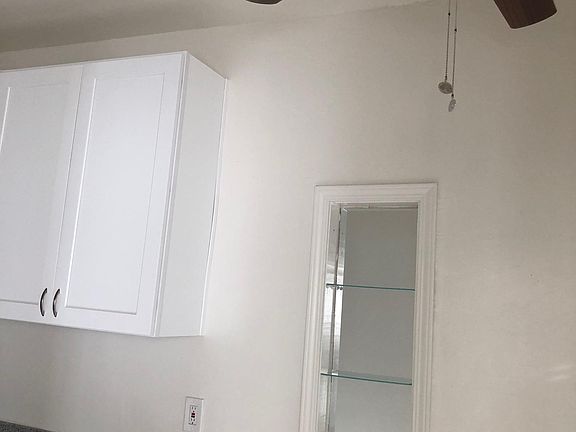 Kitchen Breakfast Area