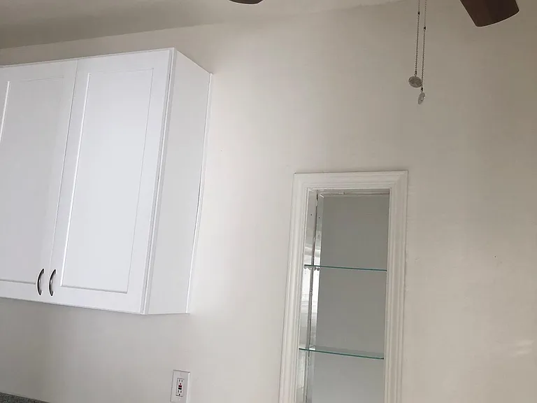 Kitchen Breakfast Area