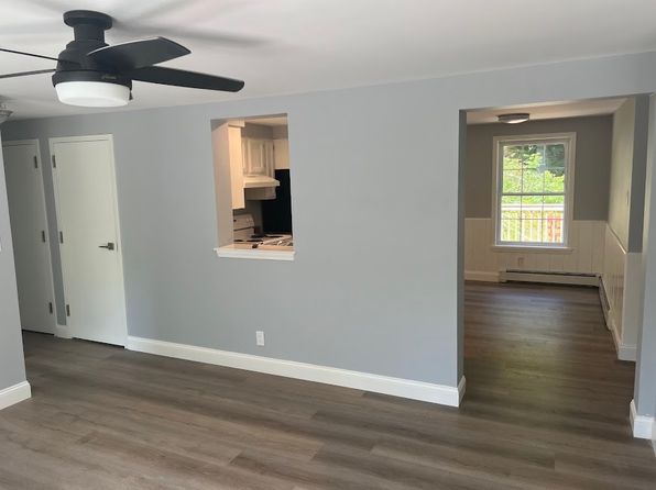 31 Lambs Mill Rd #31B