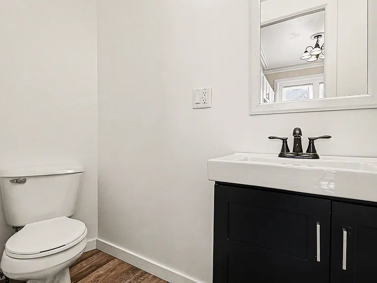 2066 River St #5 — Photo 6