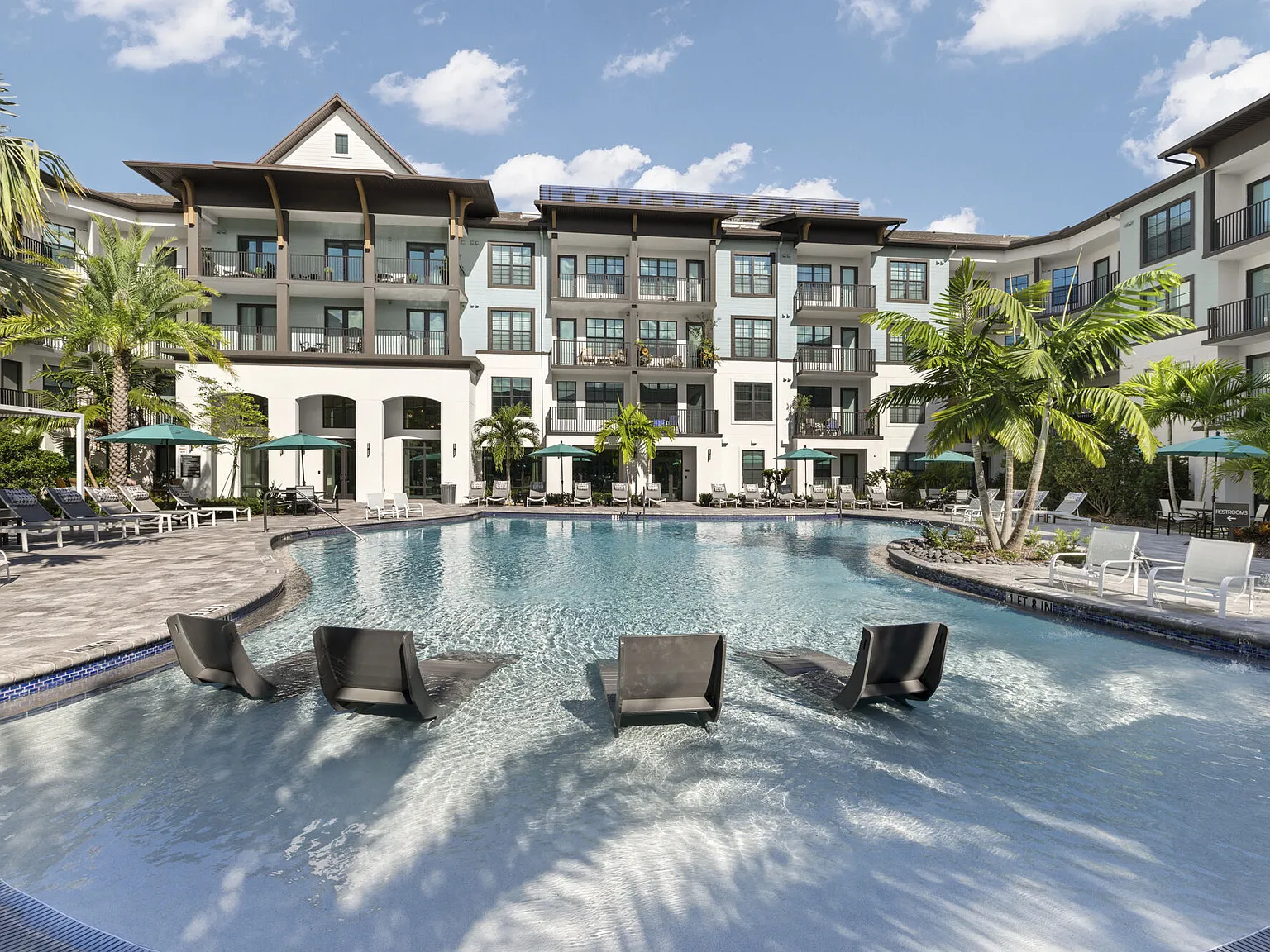 Indigo Stuart Apartments — Photo 4