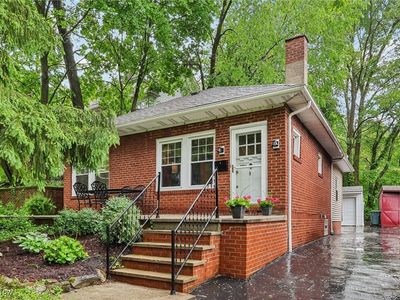 2764 Euclid Heights Blvd, Cleveland Heights, OH, 44106