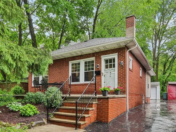 2764 Euclid Heights Blvd, Cleveland Heights, OH 44106