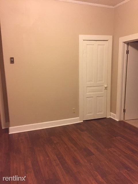2nd image of 200 Catawba Ave