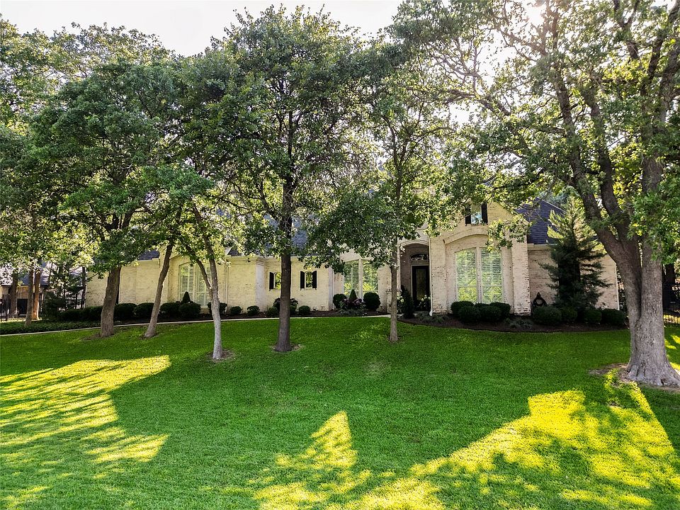 1st image of 108 Winding Oak Ln N