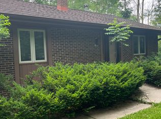 2730 S 130th St, New Berlin, WI 53151