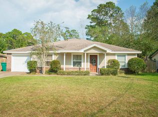 1411 Mixon Dr, Fort Walton Beach, FL 32547