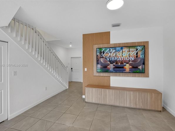 12221 NW 24th Pl