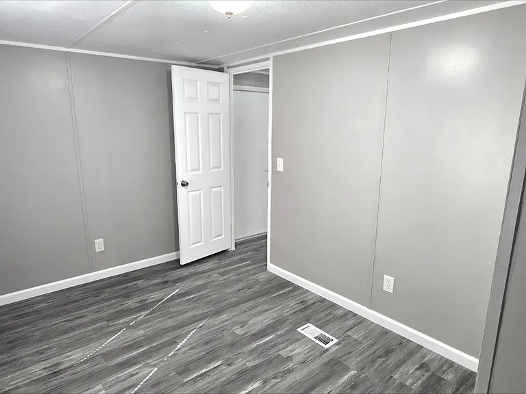 330 Ranchero Ln — Photo 4