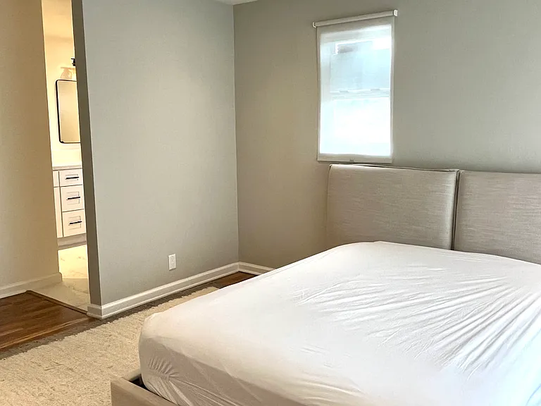 2410 N Towne Ave #35 — Photo 8