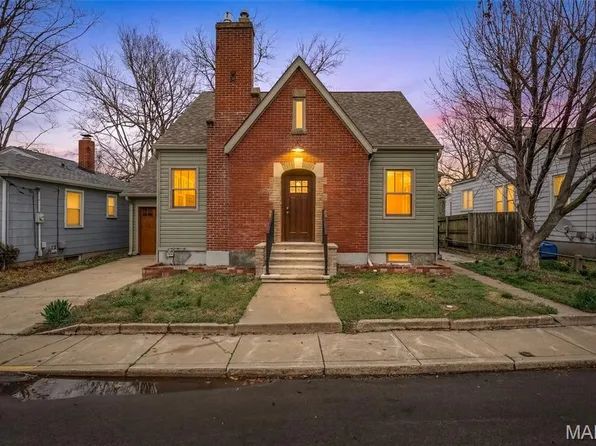 263 Jefferson St, Ste Genevieve, MO 63670