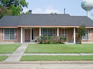 11039 Hidden Bend Dr, Houston, TX 77064