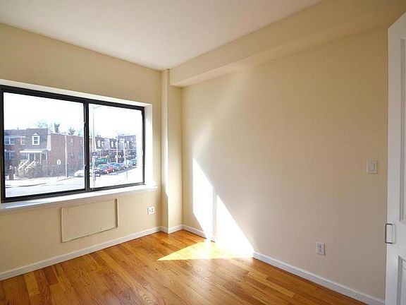 4th image of 201 Central Ave #2A