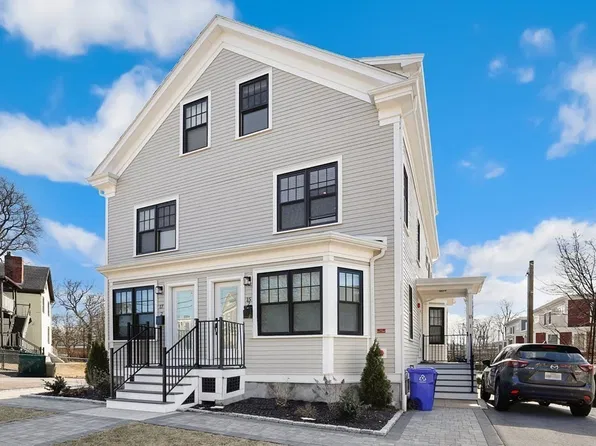 15 Ashland St, Dorchester, MA 02122