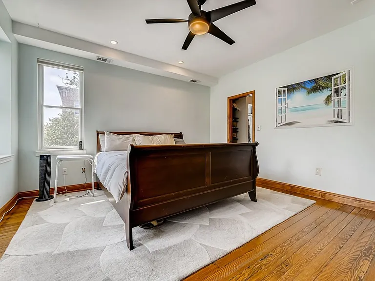 2200 E Baltimore St — Photo 24