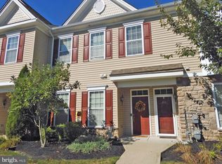 811 Van Gogh Ct, Williamstown, NJ 08094