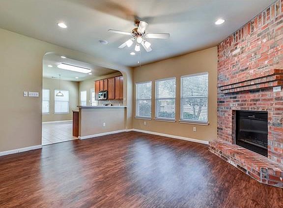 2nd image of 3400 Luminoso Ln W