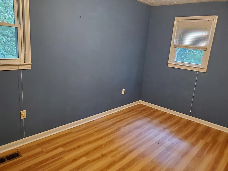 276 Moreland Ave — Photo 25