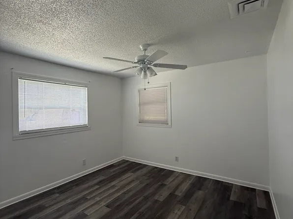 904 Seneca St, Jupiter, FL 33458