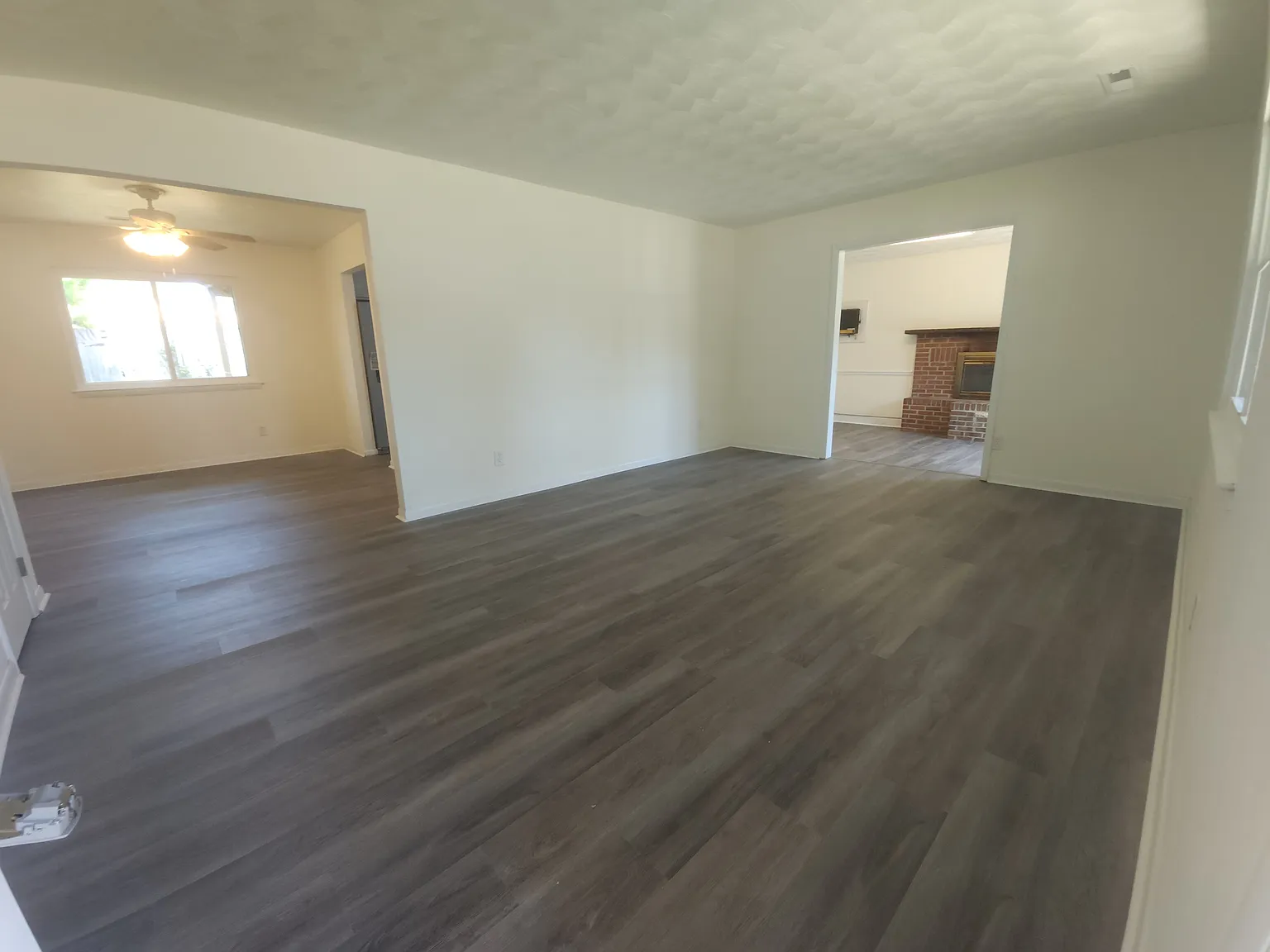 846 Drawbridge Dr - DR846 — Photo 2
