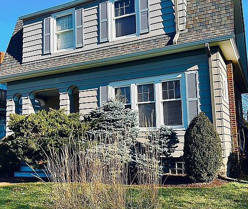 2nd image of 4428 N Murray Ave