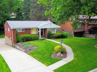 4527 Homeridge Dr, Homestead, PA