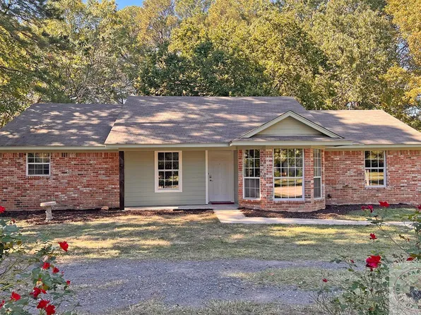 205 Mehaffey St, De Kalb, TX 75559