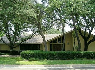 4460 Overton Crest St, Fort Worth, TX 76109