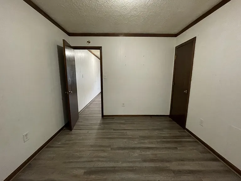 117 Oak Hill Dr #B — Photo 8