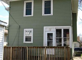 2012 W 3rd St, Waterloo, IA 50701