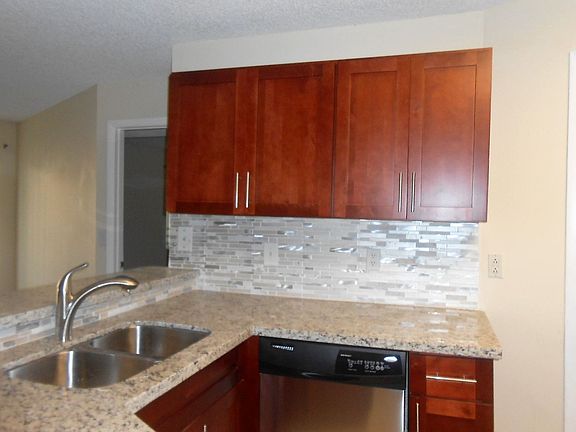 4th image of 9999 Summerbreeze Dr APT 1008