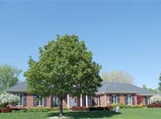 333 Brickyard Ct, Jefferson, WI 53549