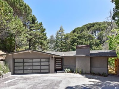 430 Moseley Rd, Hillsborough, CA, 94010