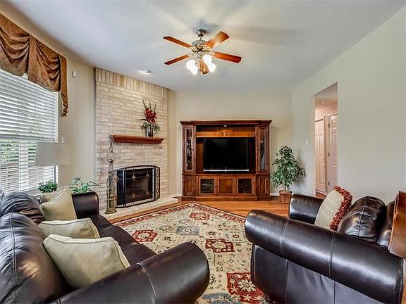 5th image of 3408 Tavistock Dr