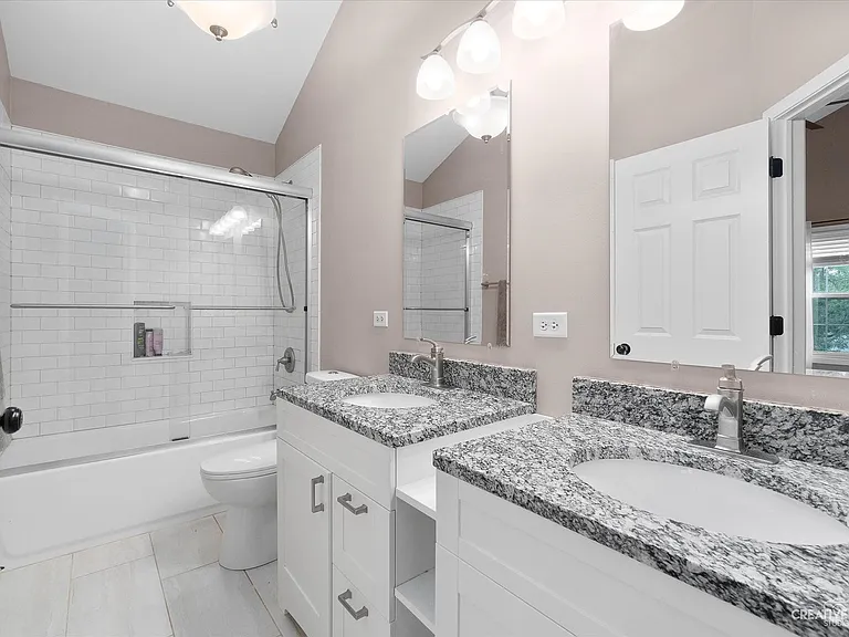 24254 Leski Ln — Photo 11