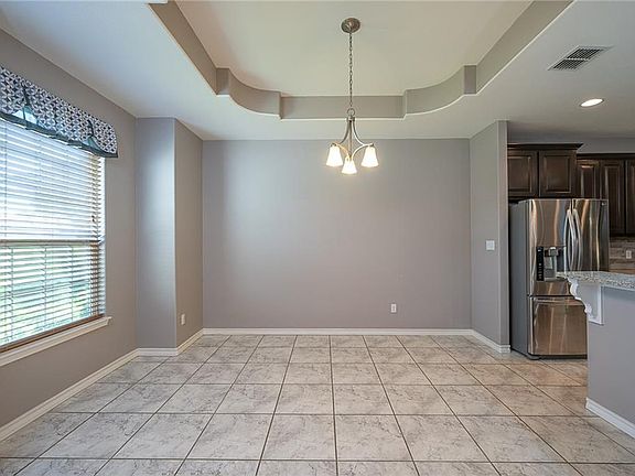 3rd image of 7205 Lake Placid Dr