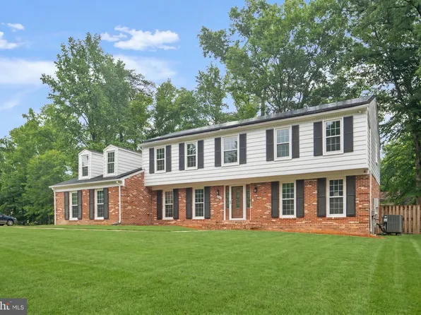 766 Gleneagles Dr, Fort Washington, MD 20744