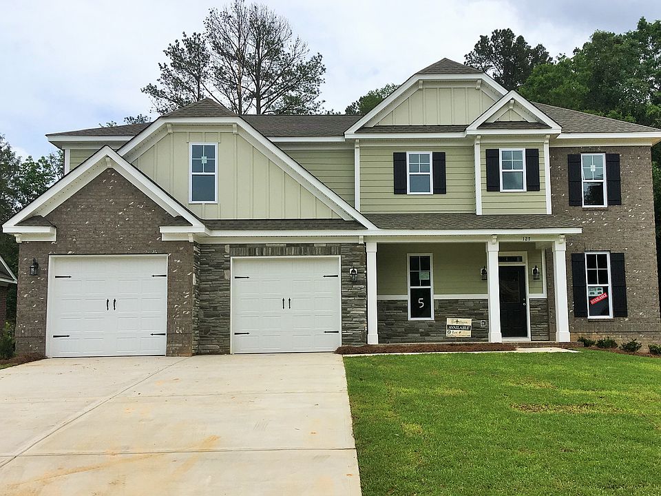 127 Cedar Chase Ln