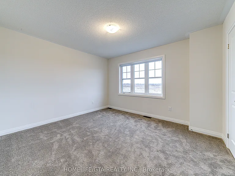 168 Union Blvd — Photo 13