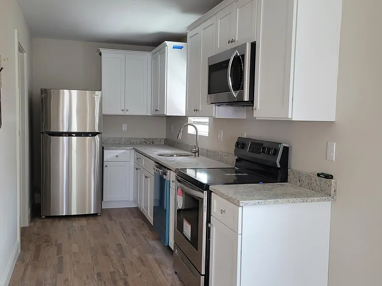 Residences at Woodlawn — Photo 55