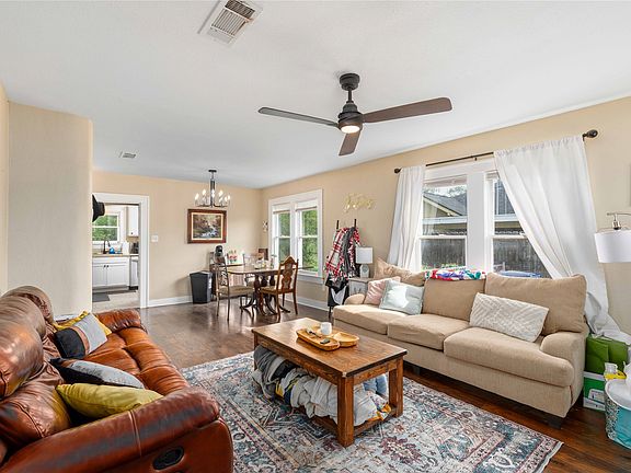 5th image of 1611 Avenue K