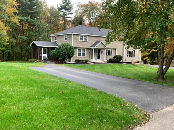 20 McCarthy Dr, Groton, MA 01450