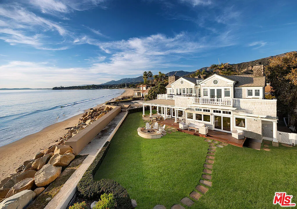5 bed, 5.5 bath, 5540 sqft, $60,000 — Photo 2