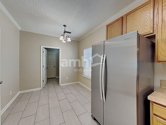 3rd image of 3631 Silver Bluff Blvd