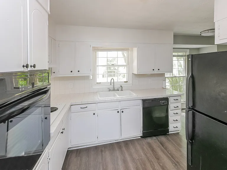 5645 Morning Creek Cir — Photo 7